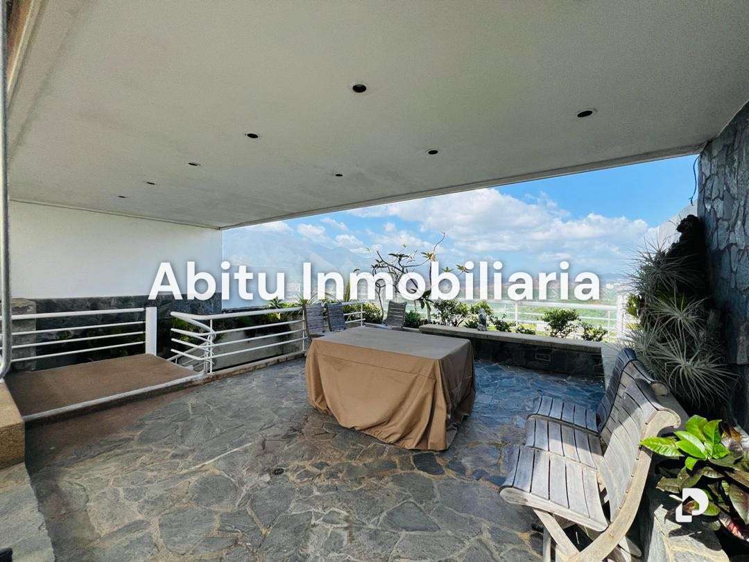 Apartamento en Lomas de San Román, Caracas – 8