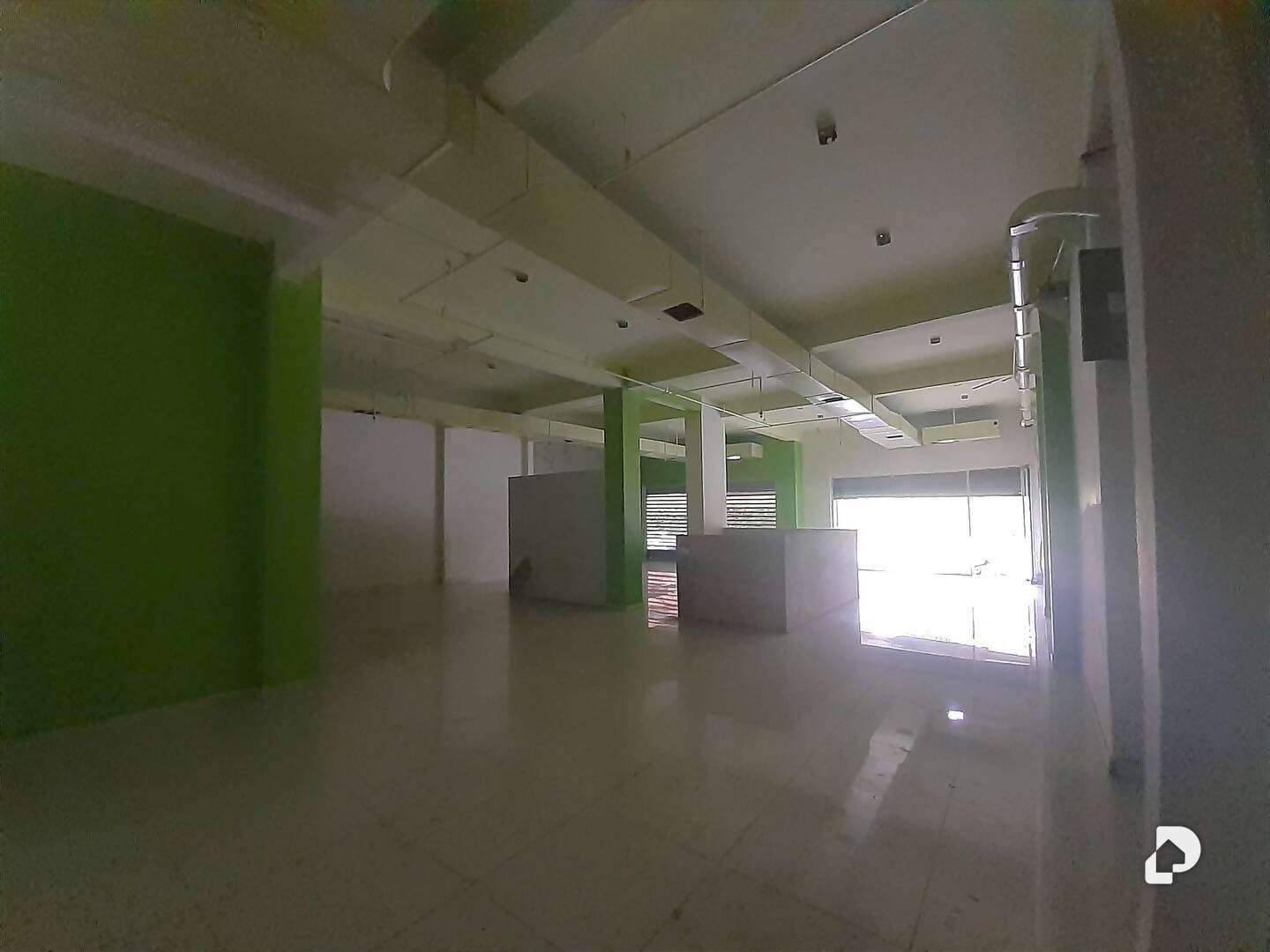 Local comercial en Avenida El Milagro, Maracaibo – 5