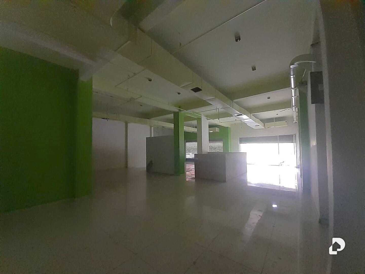 Local comercial en Avenida El Milagro, Maracaibo – 5