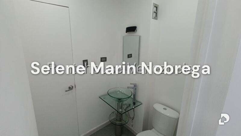 Oficina en Las Mercedes, Caracas – 9