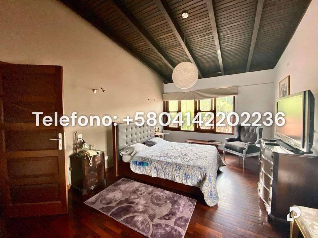 Casa en Prados del Este, Caracas – 18