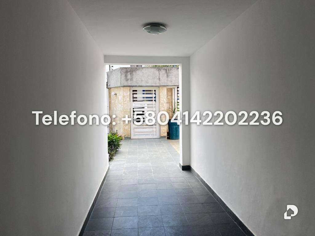 Casa en Prados del Este, Caracas – 31