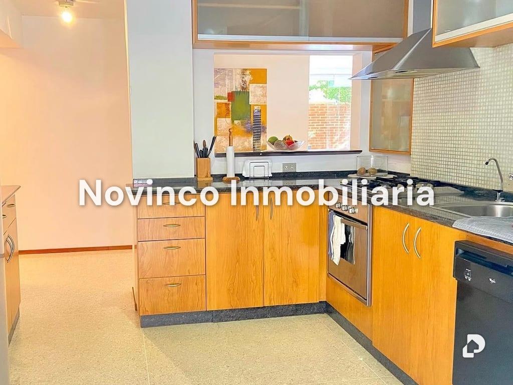 Apartment in La Castellana, Caracas – 4