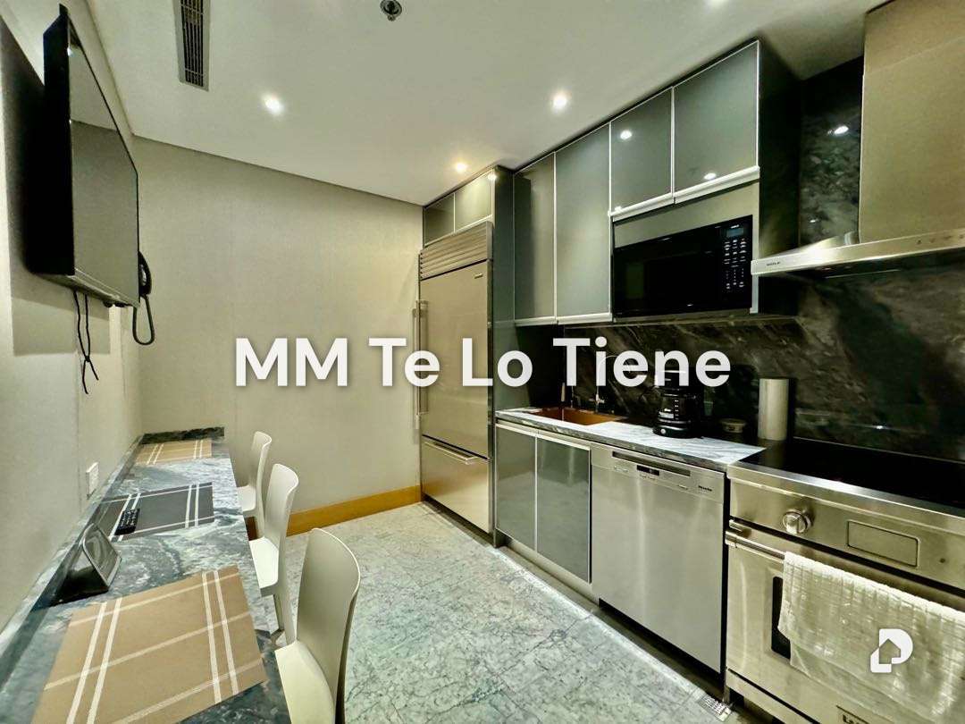 Oficina en La Castellana, Caracas – 11