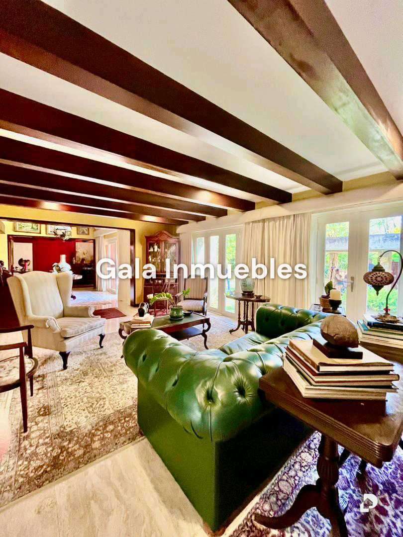 House in La Lagunita, Caracas – 9