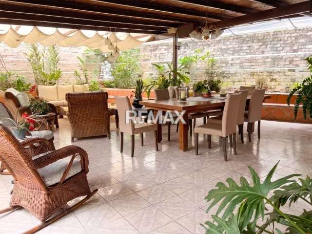 Casa en Santa Sofía, Caracas - 1