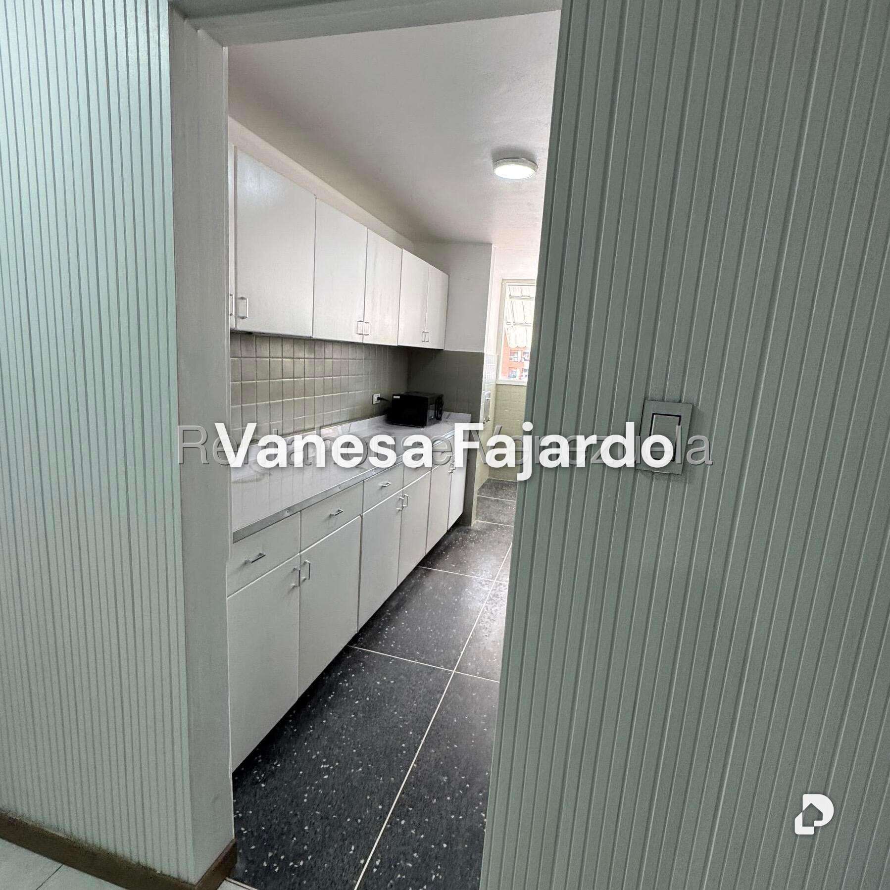 Apartamento en Sabana Grande, Caracas – 11
