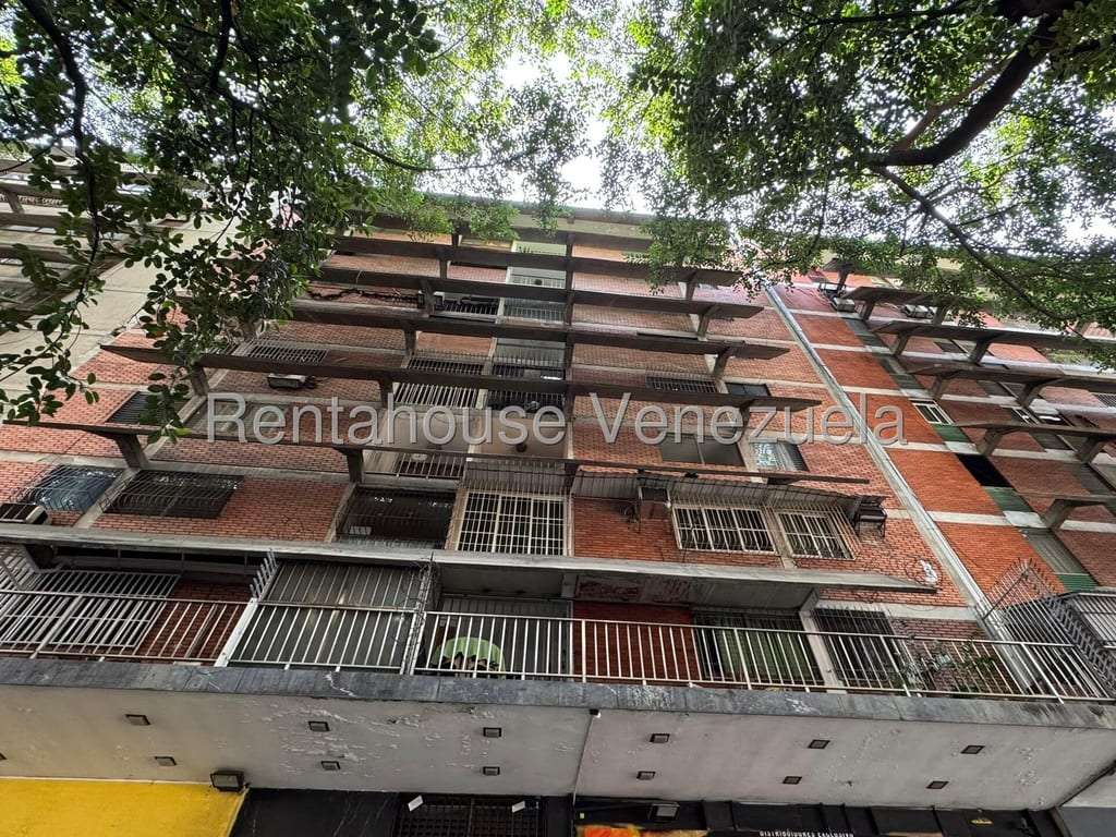 Apartamento en Sabana Grande, Caracas - 1