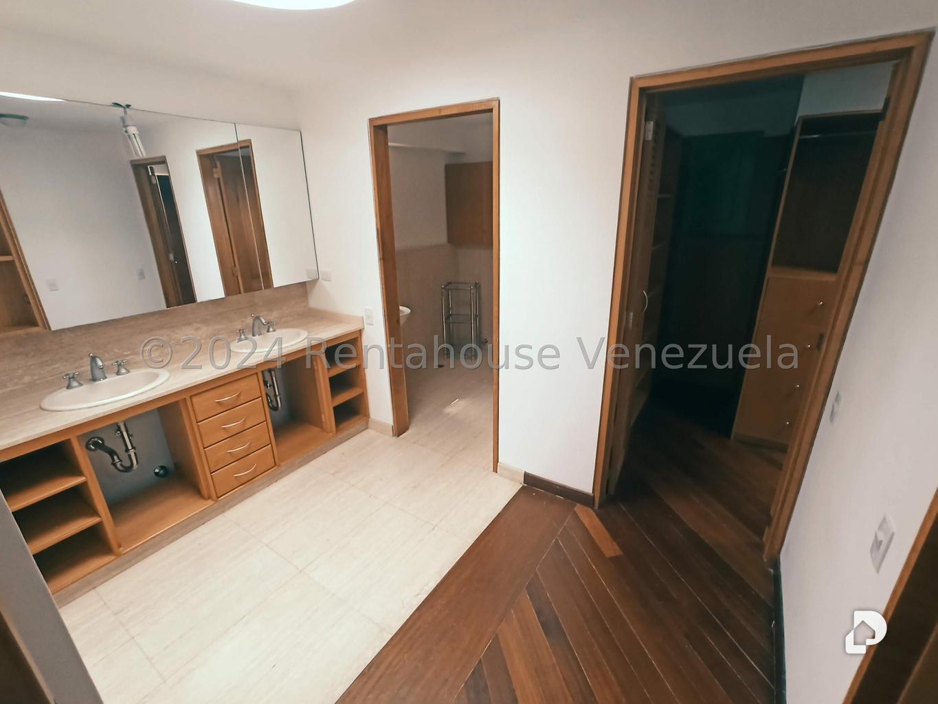 Casa en La Lagunita Country Club, Caracas – 4