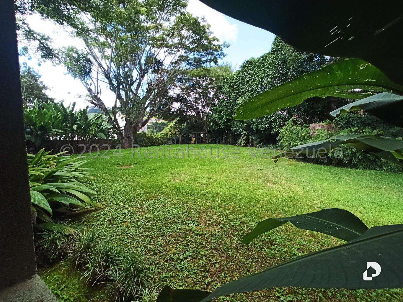 Casa en La Lagunita Country Club, Caracas – 28