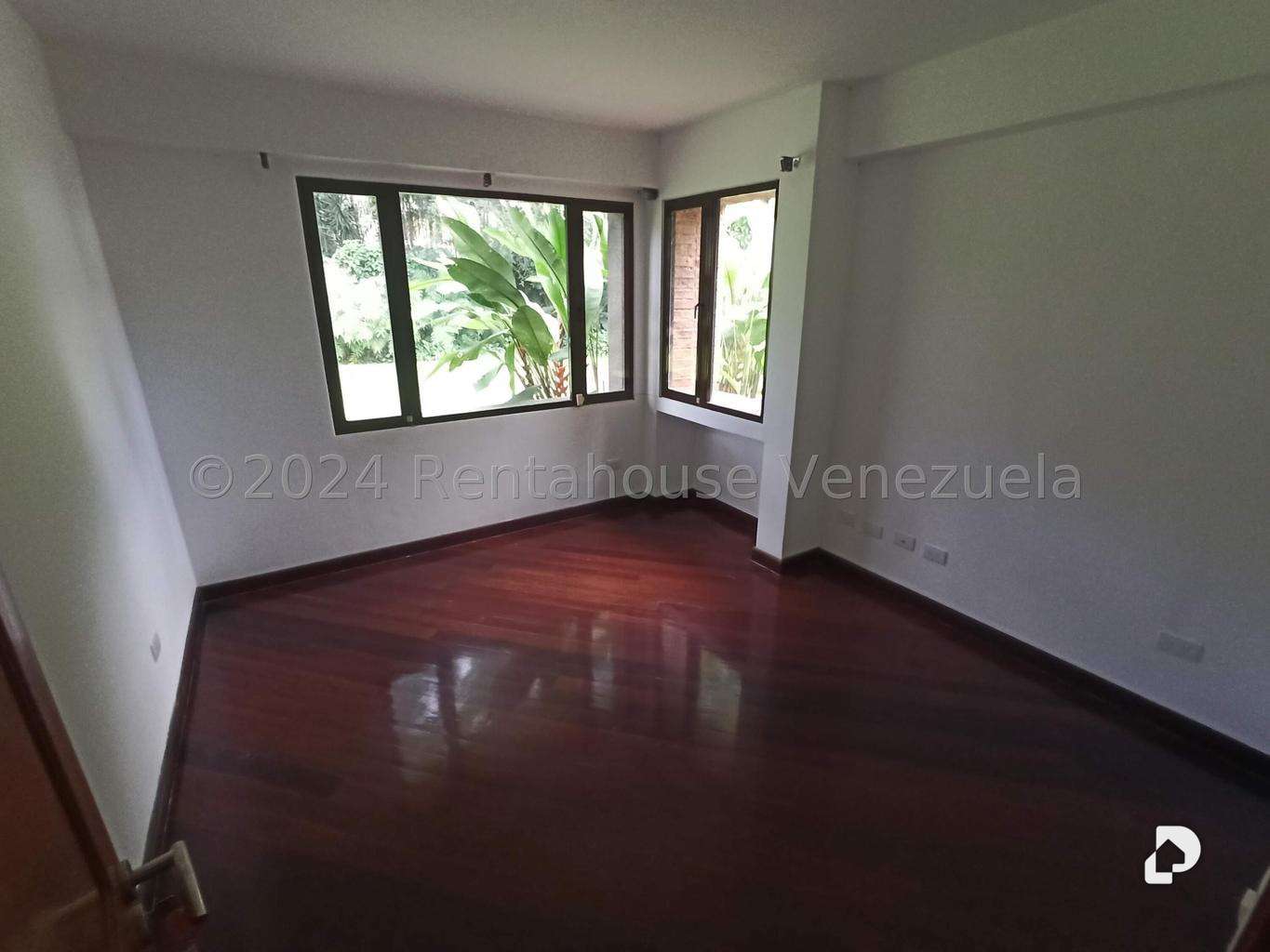 Casa en La Lagunita Country Club, Caracas – 25