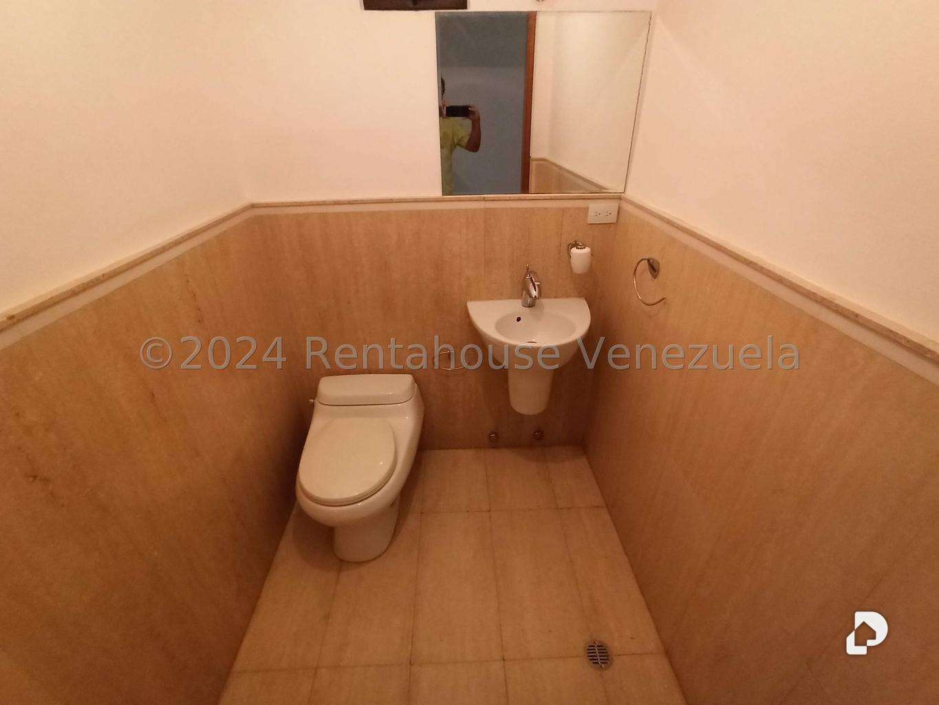 Casa en La Lagunita Country Club, Caracas – 19