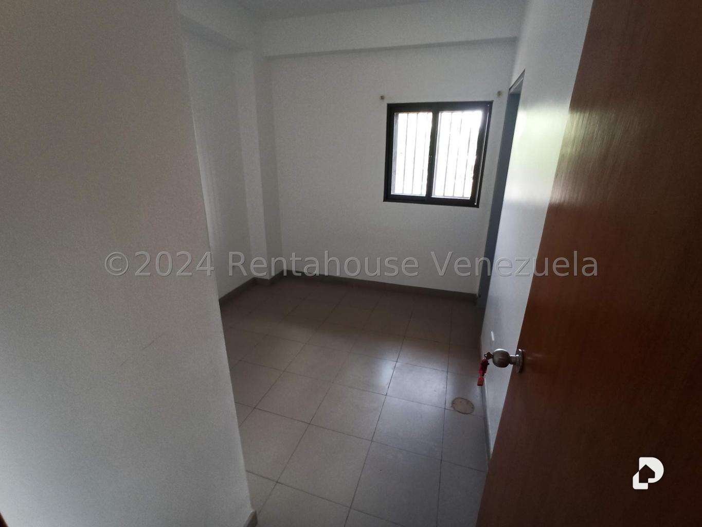 Casa en La Lagunita Country Club, Caracas – 24