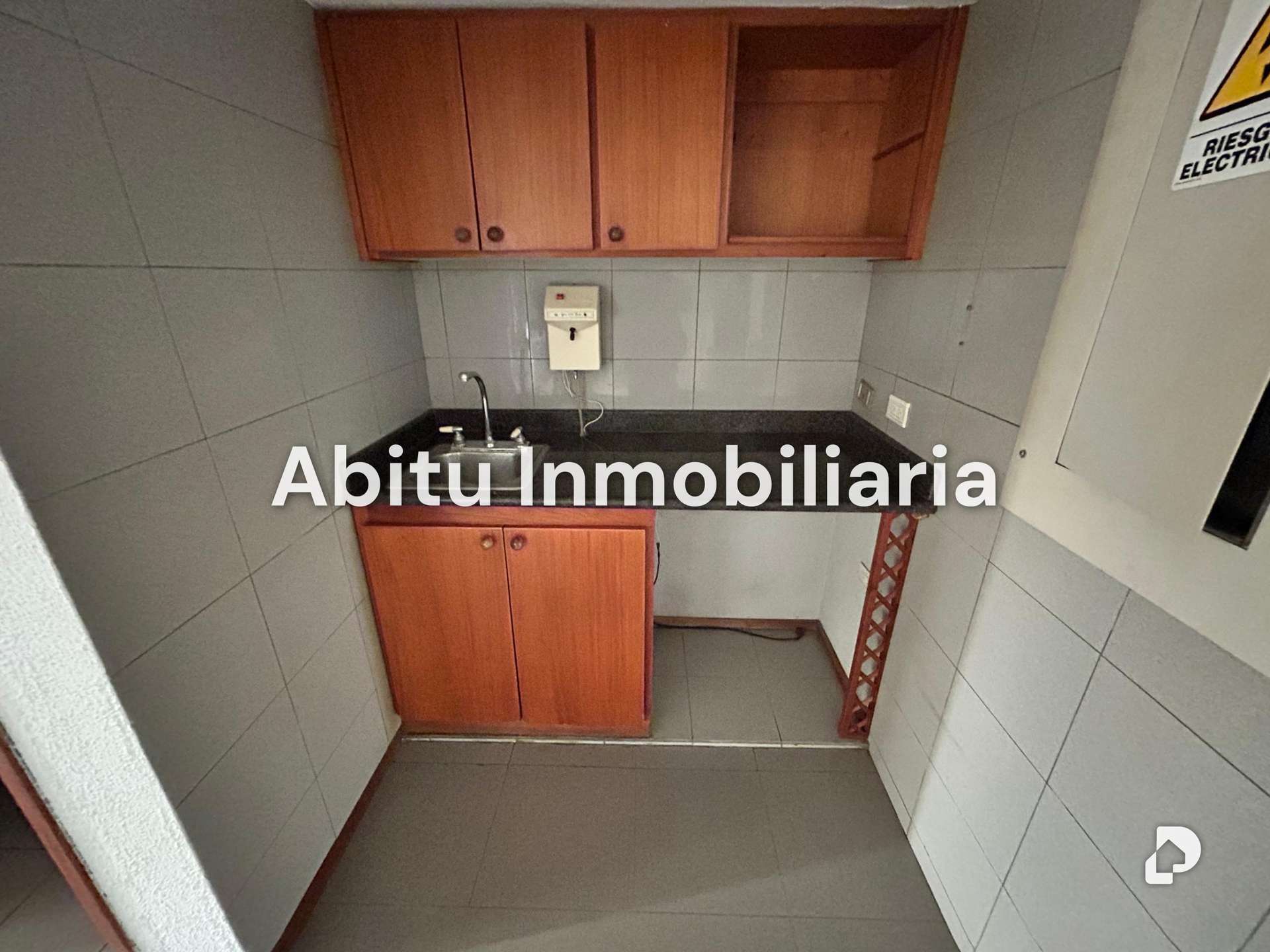 Local comercial en Urbanización Playa El Ángel, Margarita – 8