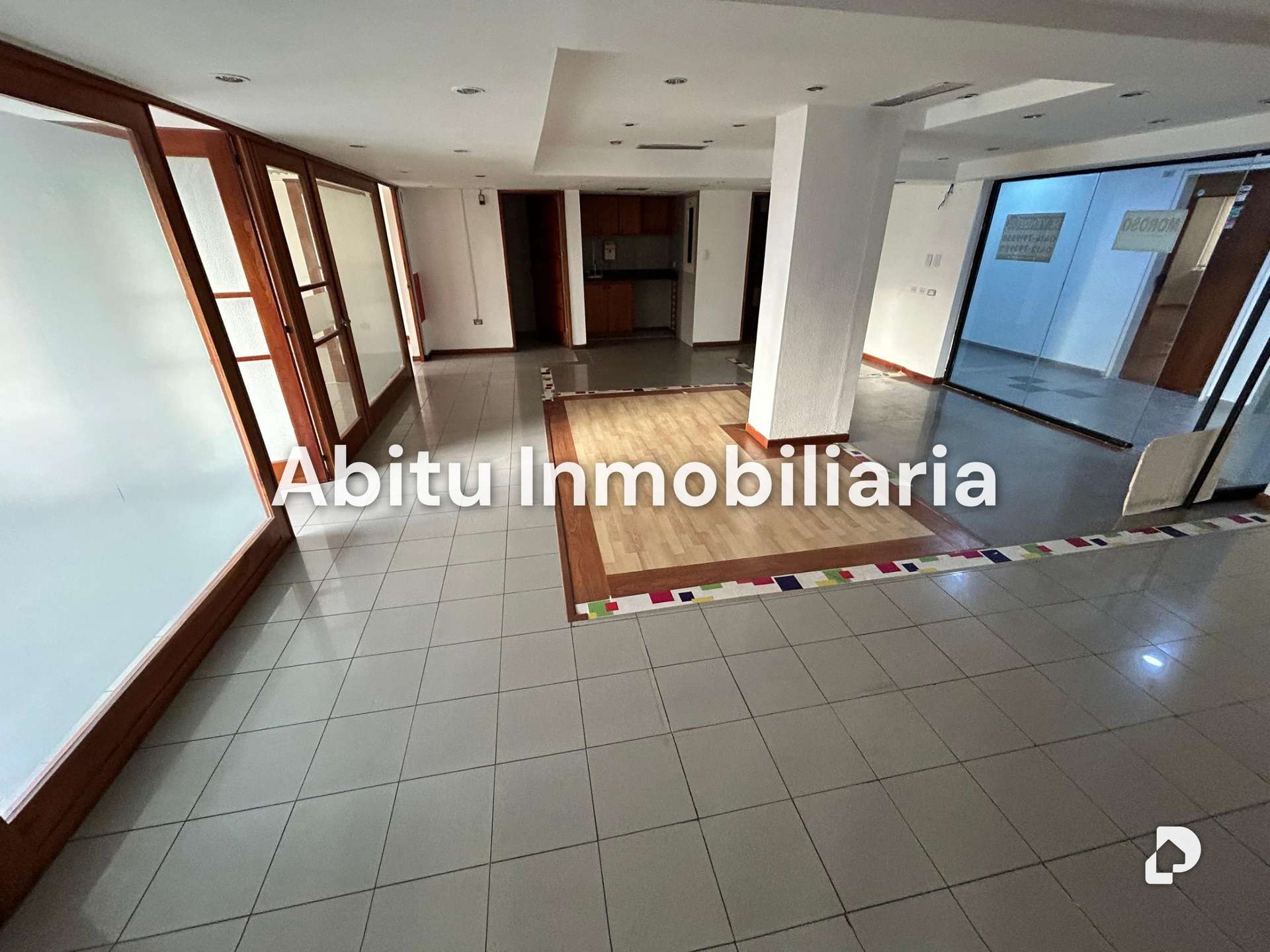 Local comercial en Urbanización Playa El Ángel, Margarita – 6