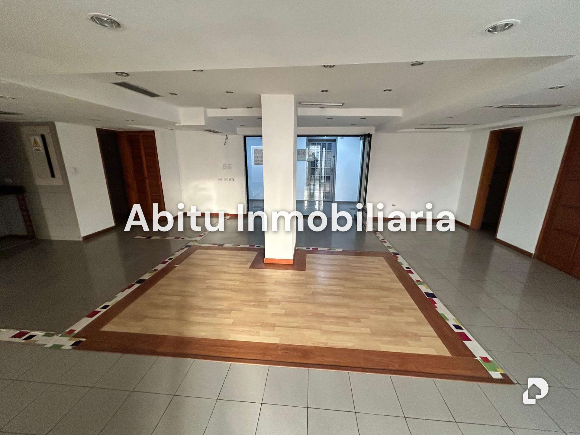 Local comercial en Urbanización Playa El Ángel, Margarita – 7