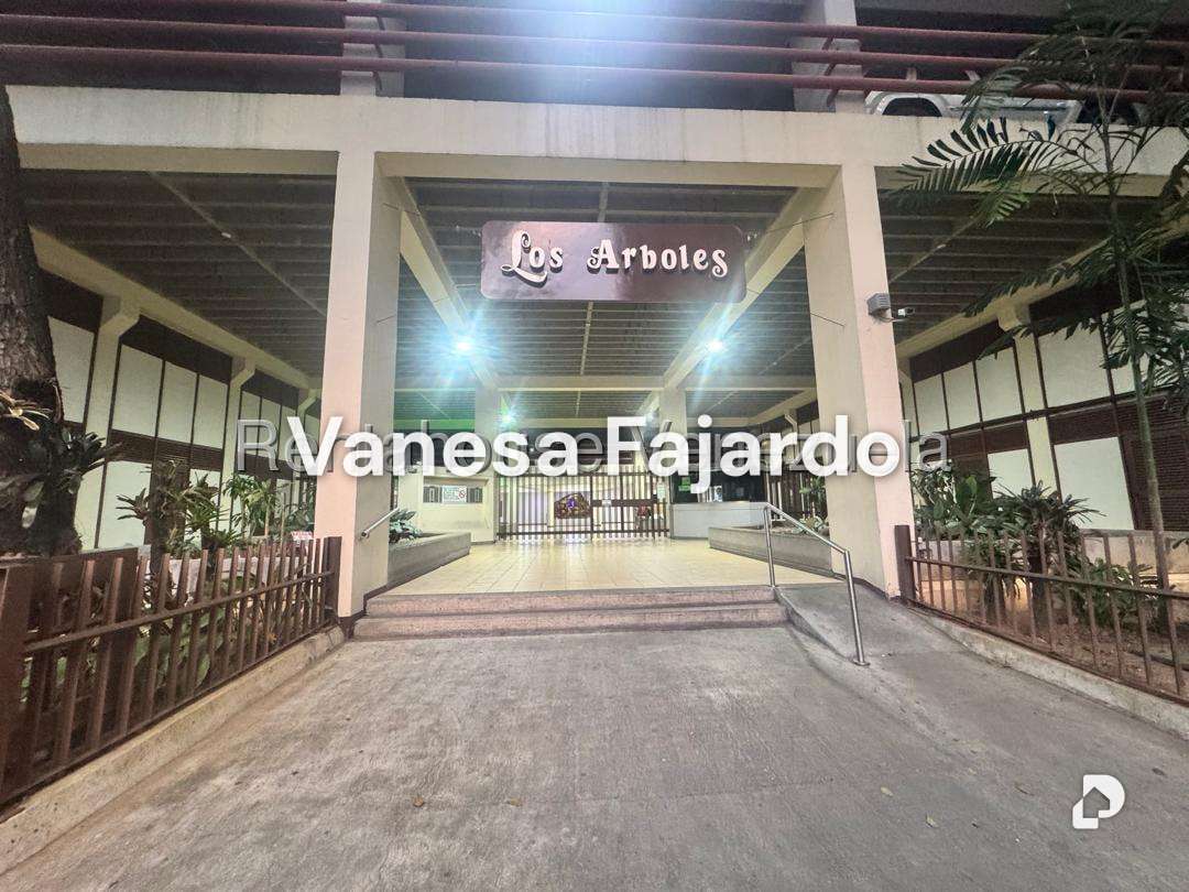 Apartamento en Colinas de Bello Monte, Caracas – 2