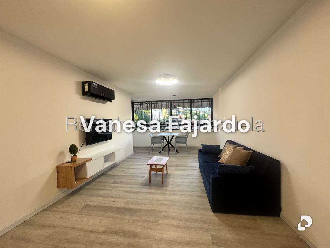 Apartamento en Colinas de Bello Monte, Caracas – 11