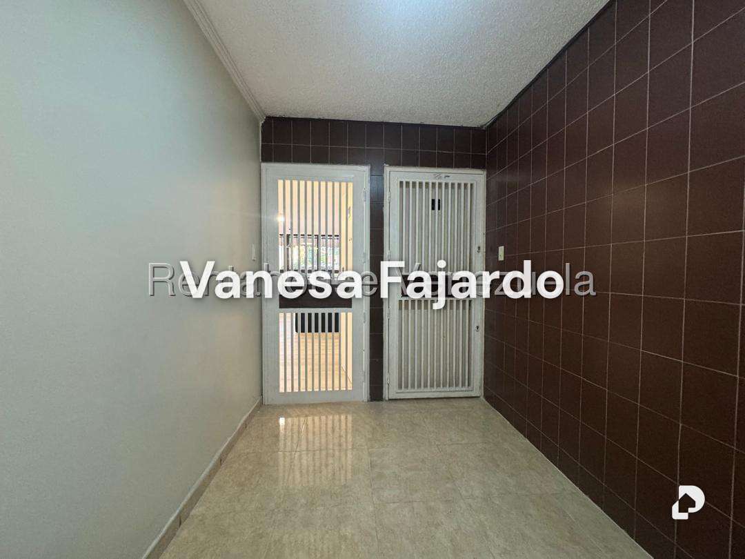Apartamento en Colinas de Bello Monte, Caracas – 10
