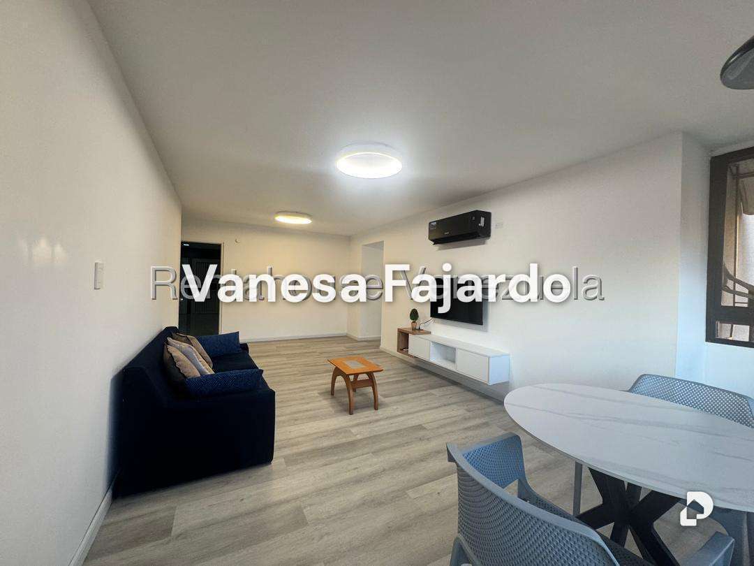 Apartamento en Colinas de Bello Monte, Caracas – 14