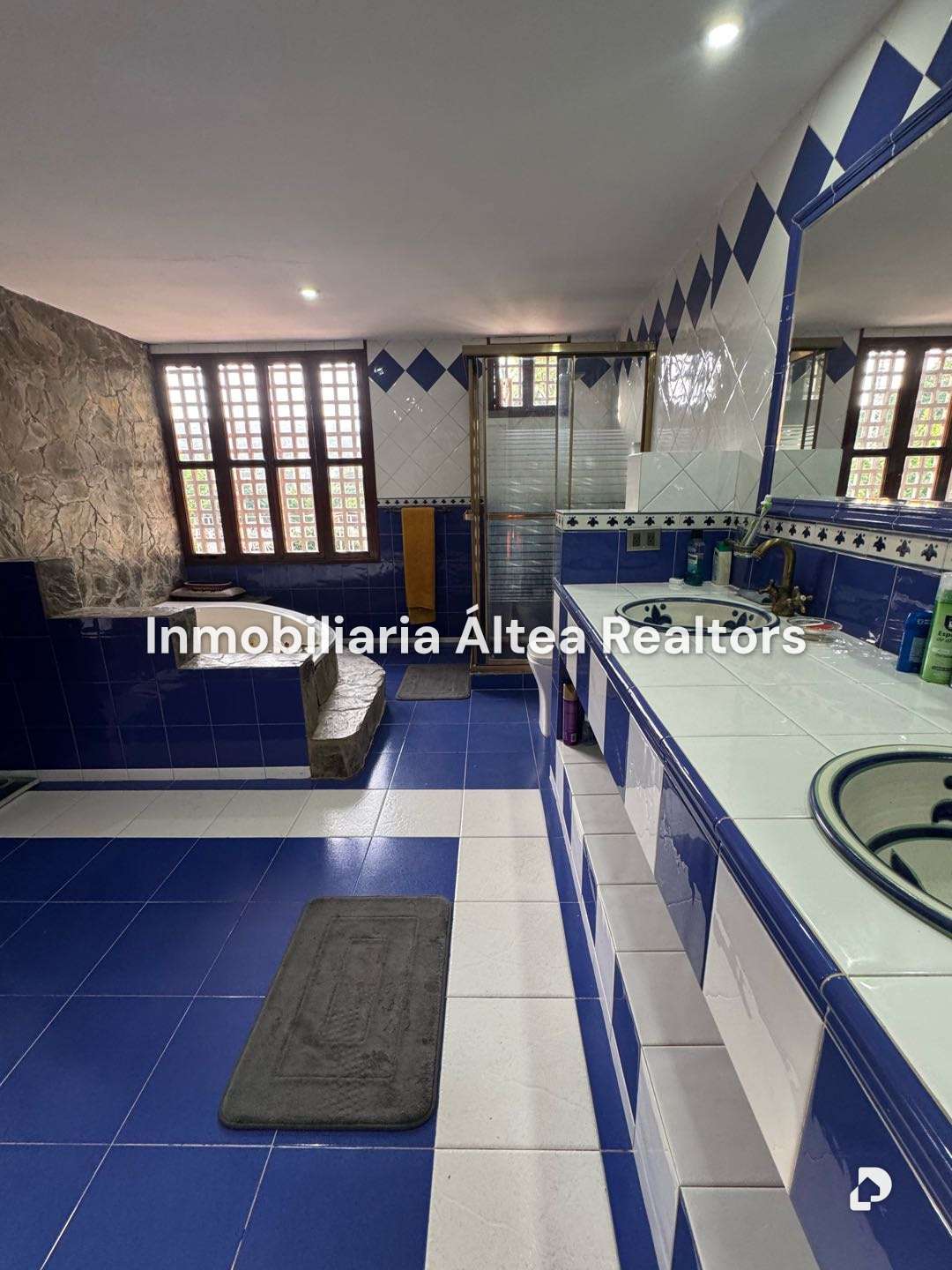 Casa en La Ciudadela, Caracas – 16