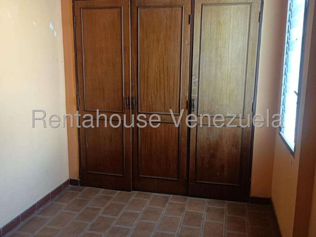 Casa en La Trigaleña, Valencia