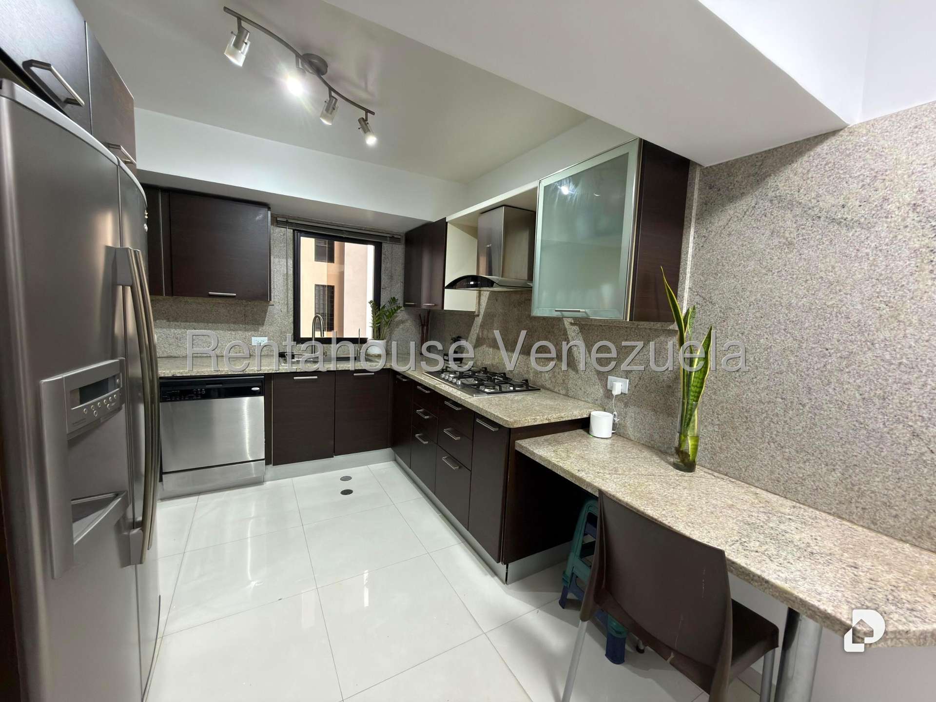 Apartamento en El Cigarral, Caracas – 16