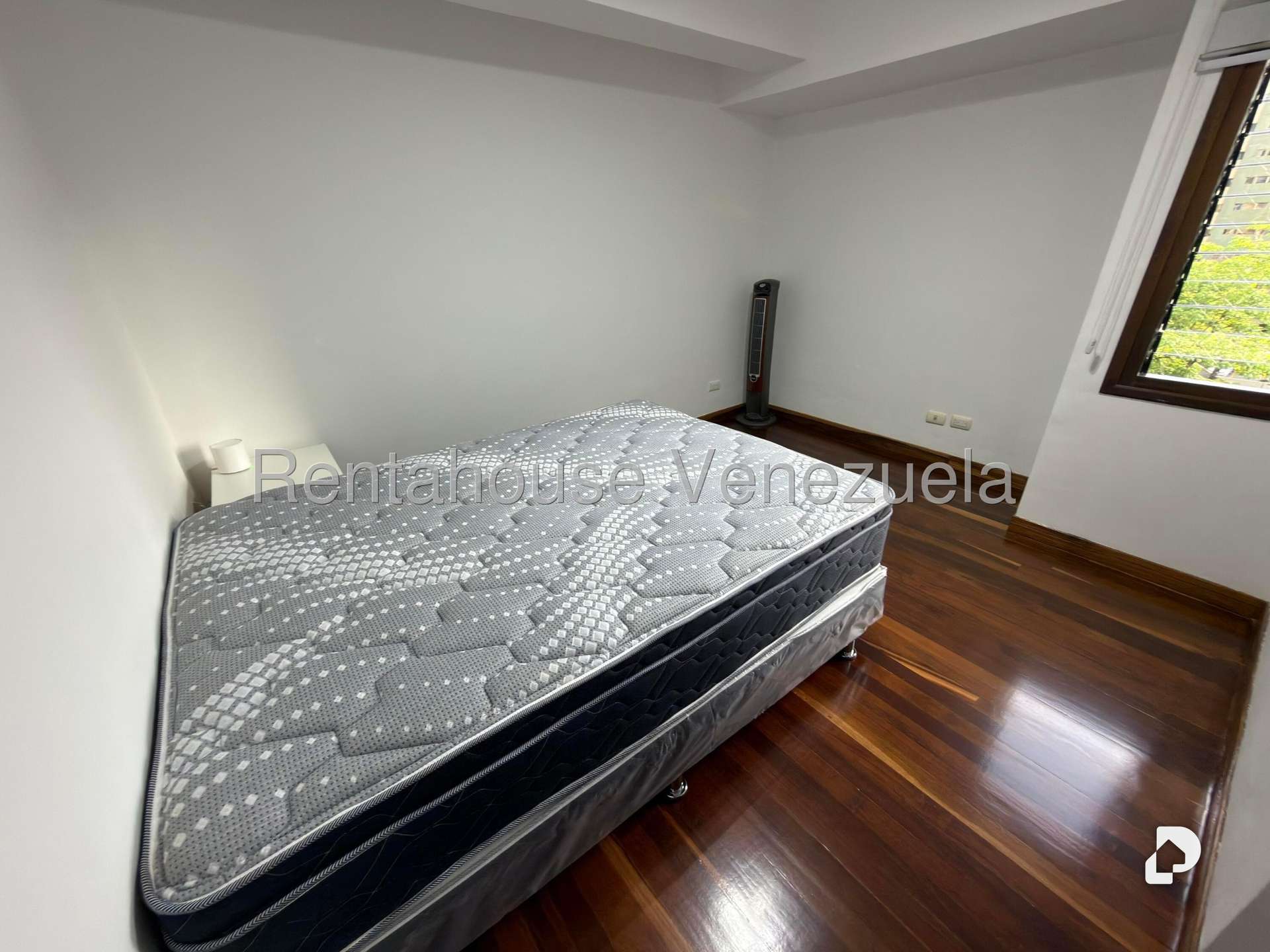 Apartamento en El Cigarral, Caracas – 11