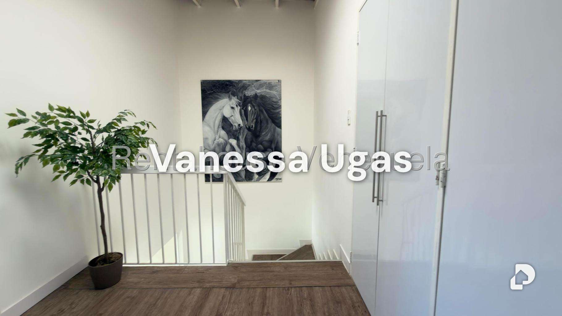 Casa en Alto Prado, Caracas – 10