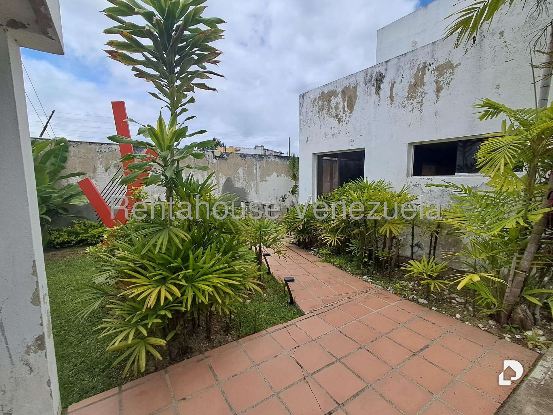 Casa en Bosques de La Lagunita, Caracas – 16