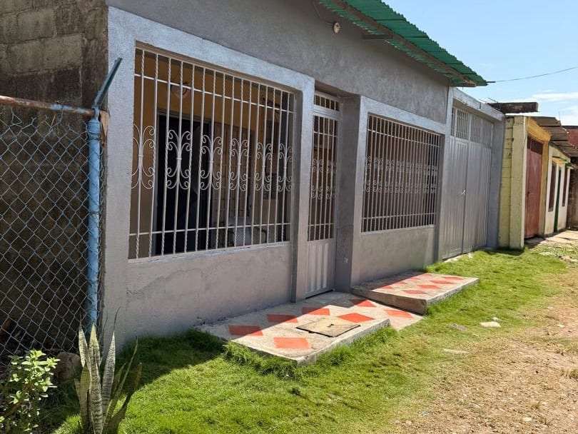 House in Coloncito - 1