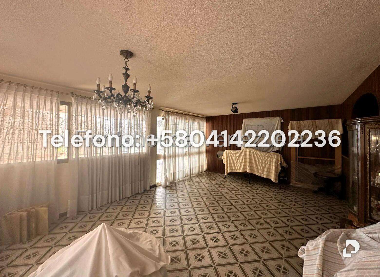 Casa en Alto Prado, Caracas – 15