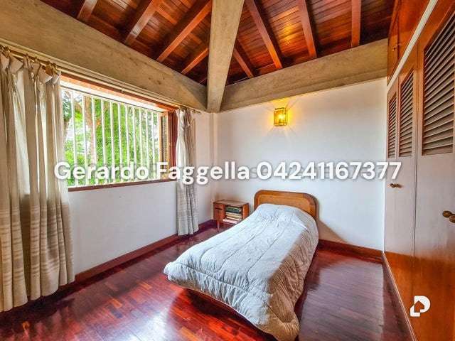 Casa en El Marqués, Caracas – 25