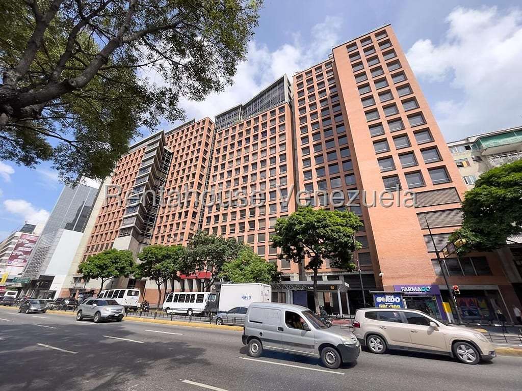 Office in Chacao, Caracas - 1