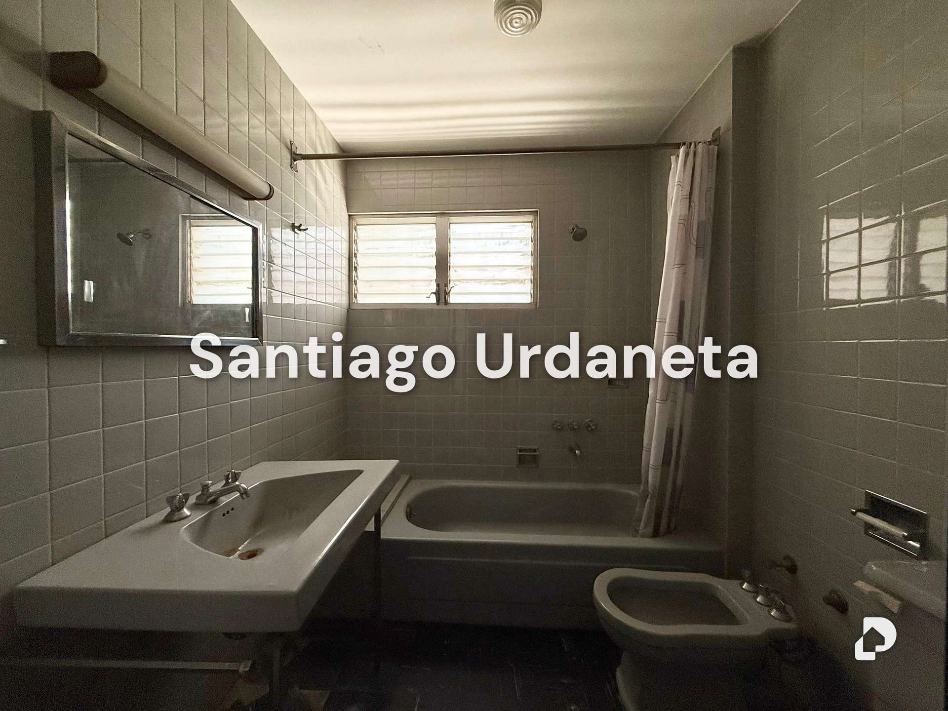 Oficina en San Bernardino, Caracas – 21
