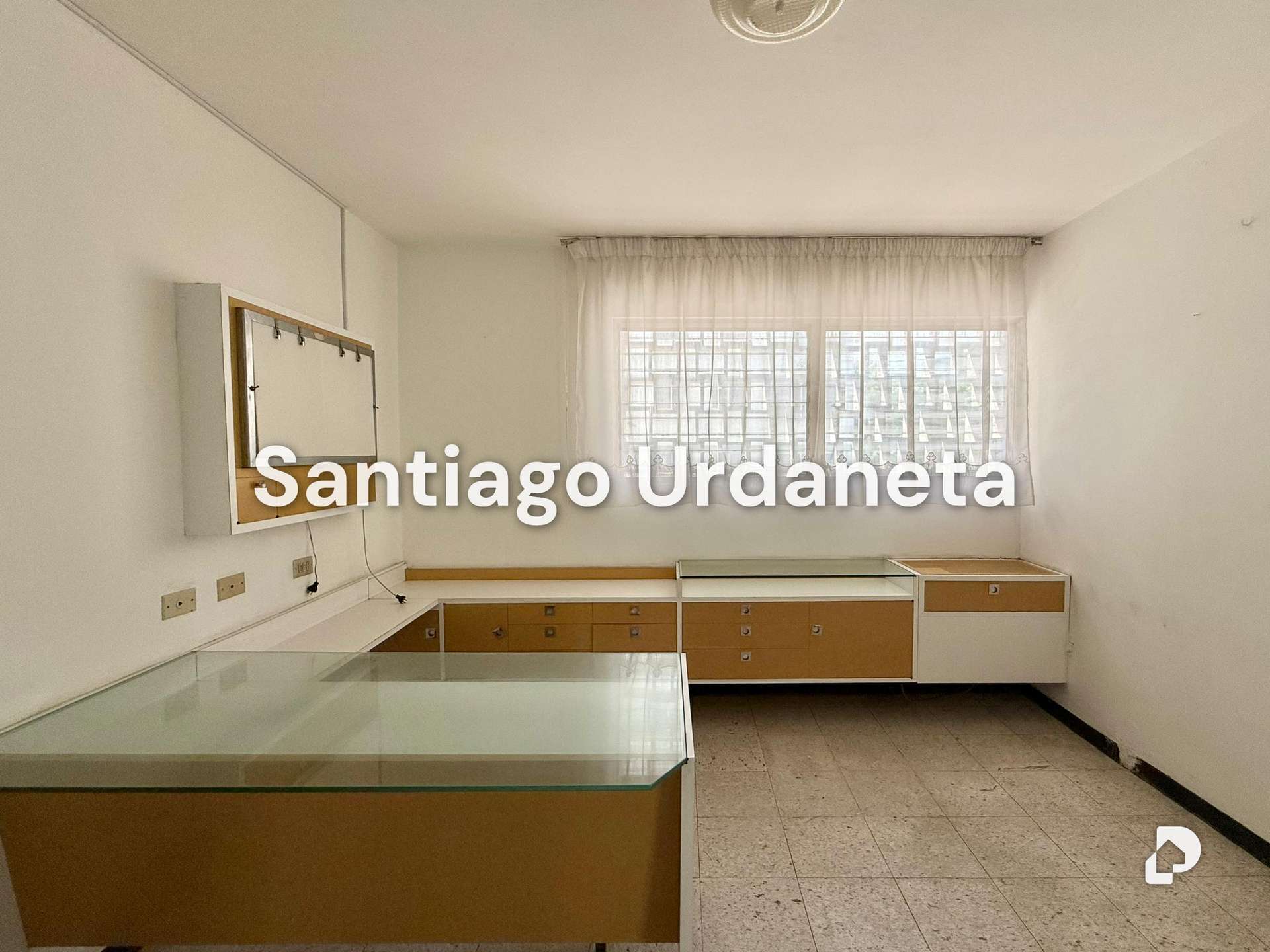 Oficina en San Bernardino, Caracas – 12