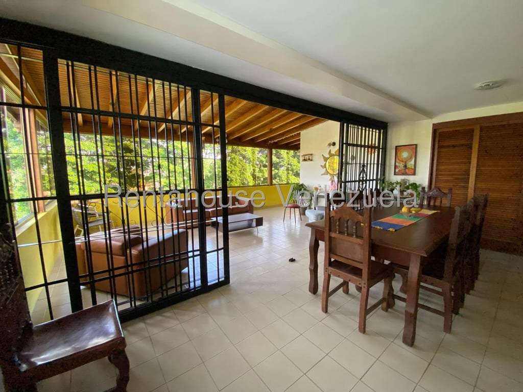 Casa en La Lagunita Country Club, Caracas