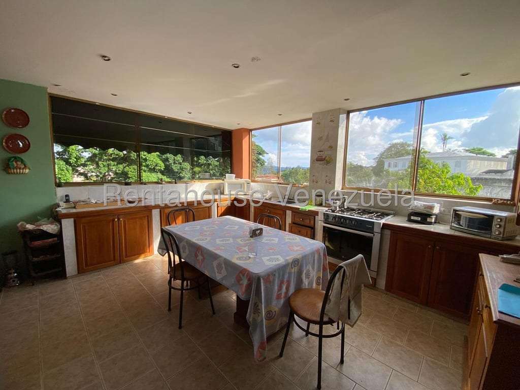 Casa en La Lagunita Country Club, Caracas