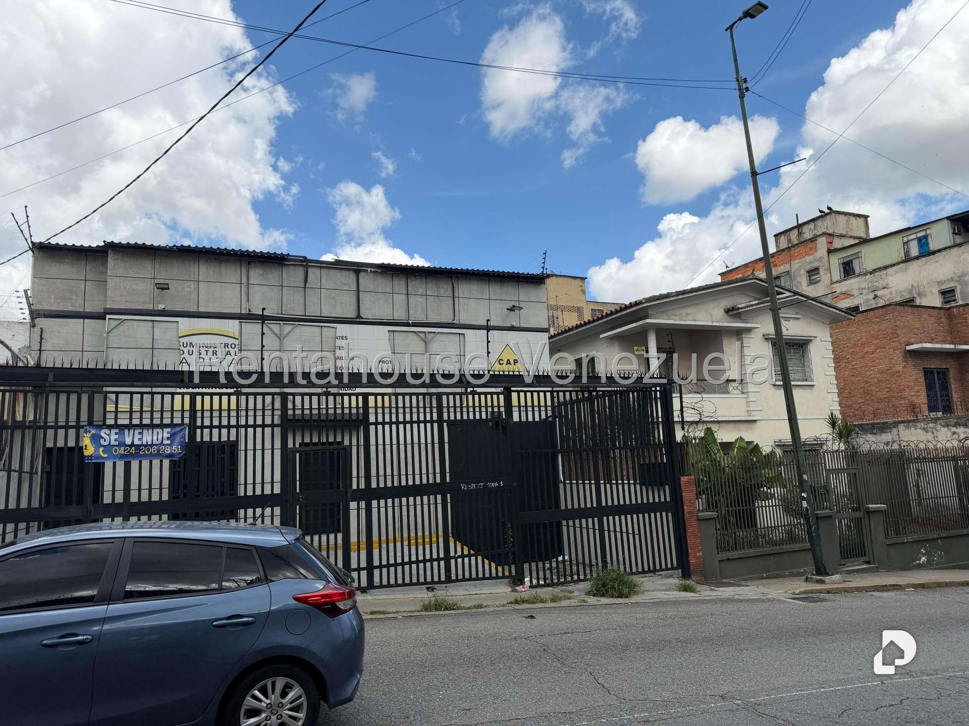 Commercial space in Maripérez, Caracas – 1