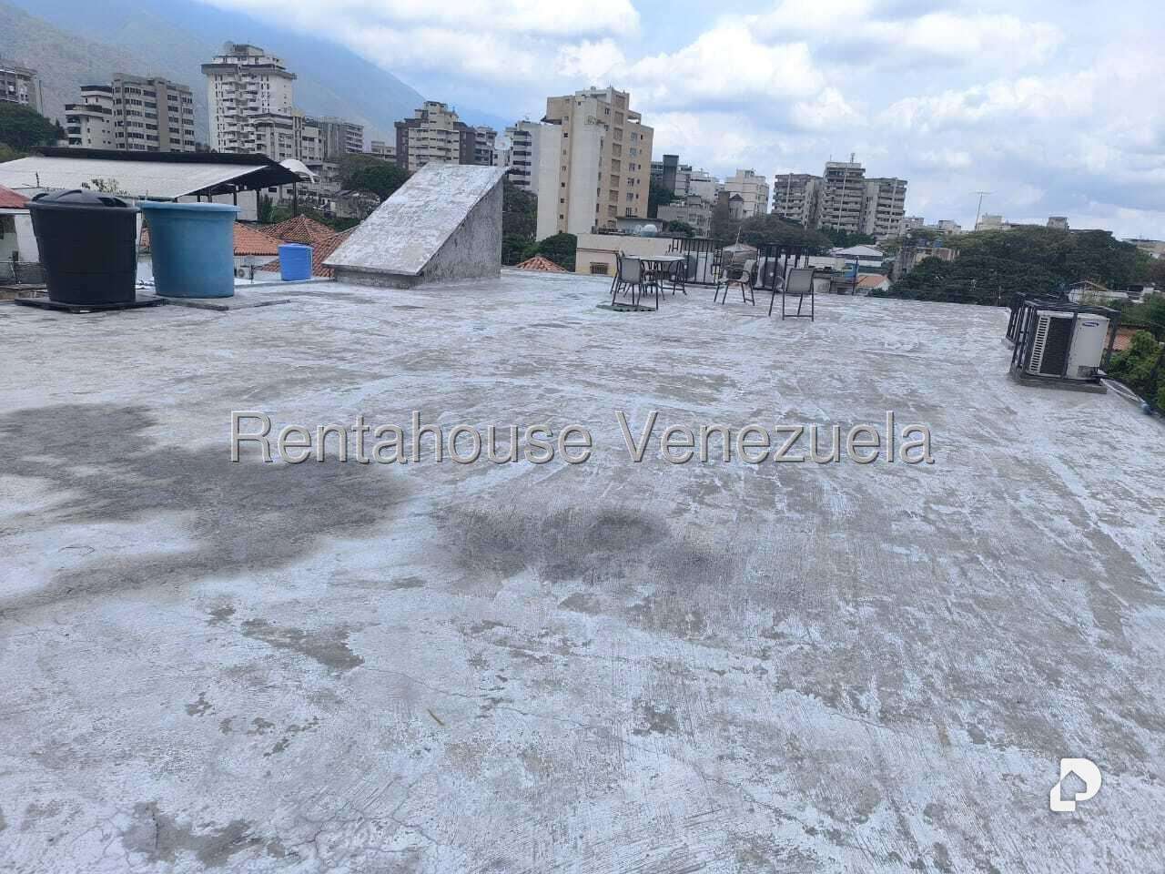 Commercial space in Maripérez, Caracas – 11