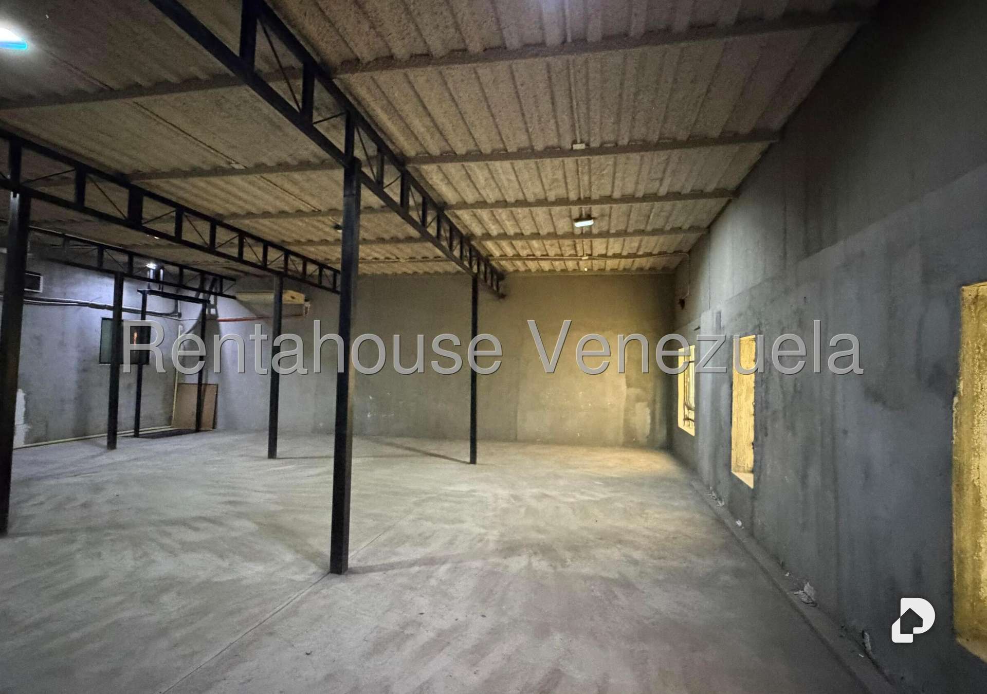 Commercial space in Maripérez, Caracas – 15