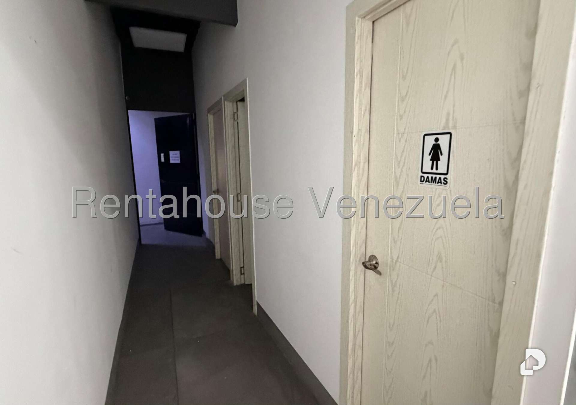 Commercial space in Maripérez, Caracas – 20