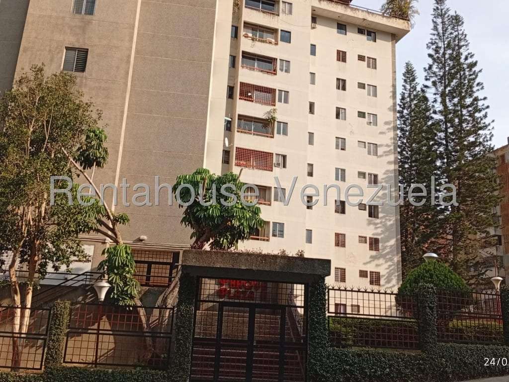 Apartment in Lomas del Avila, Caracas - 1