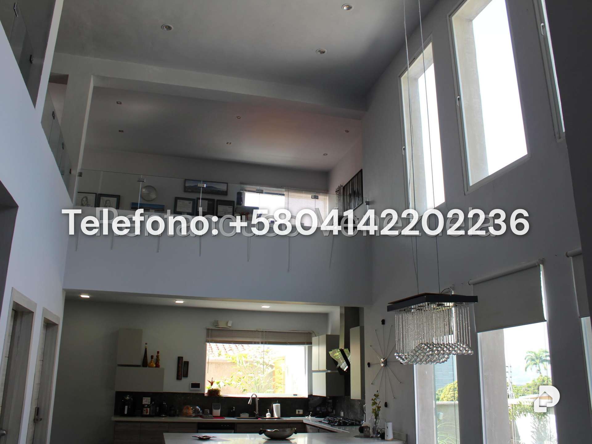 Casa en Altamira, Caracas – 22