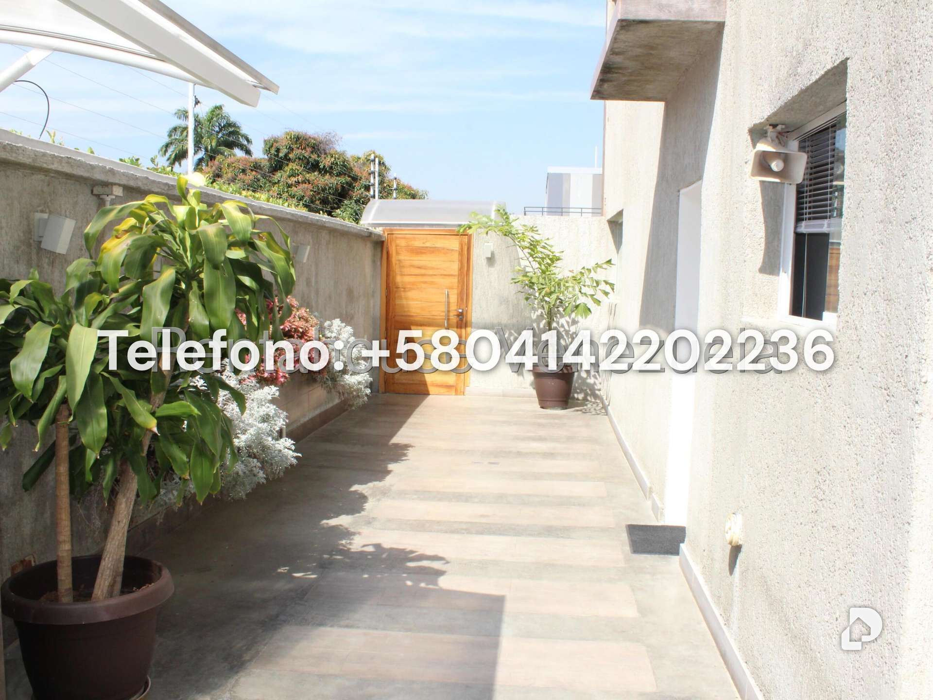 Casa en Altamira, Caracas – 36