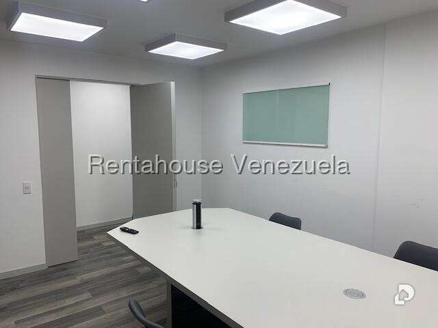 Apartamento en Los Palos Grandes, Caracas – 7