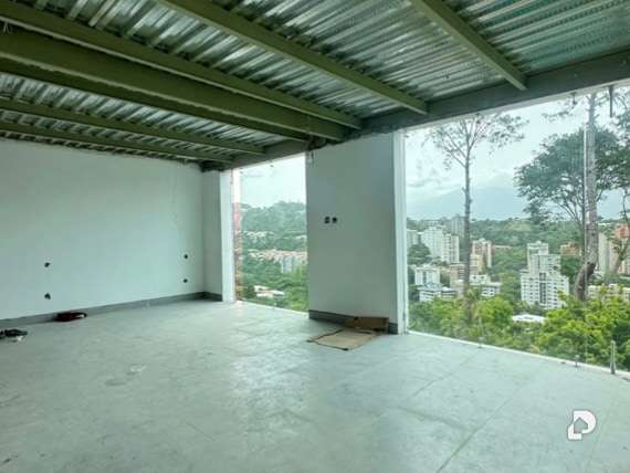 Casa en Cerro Verde, Caracas – 2
