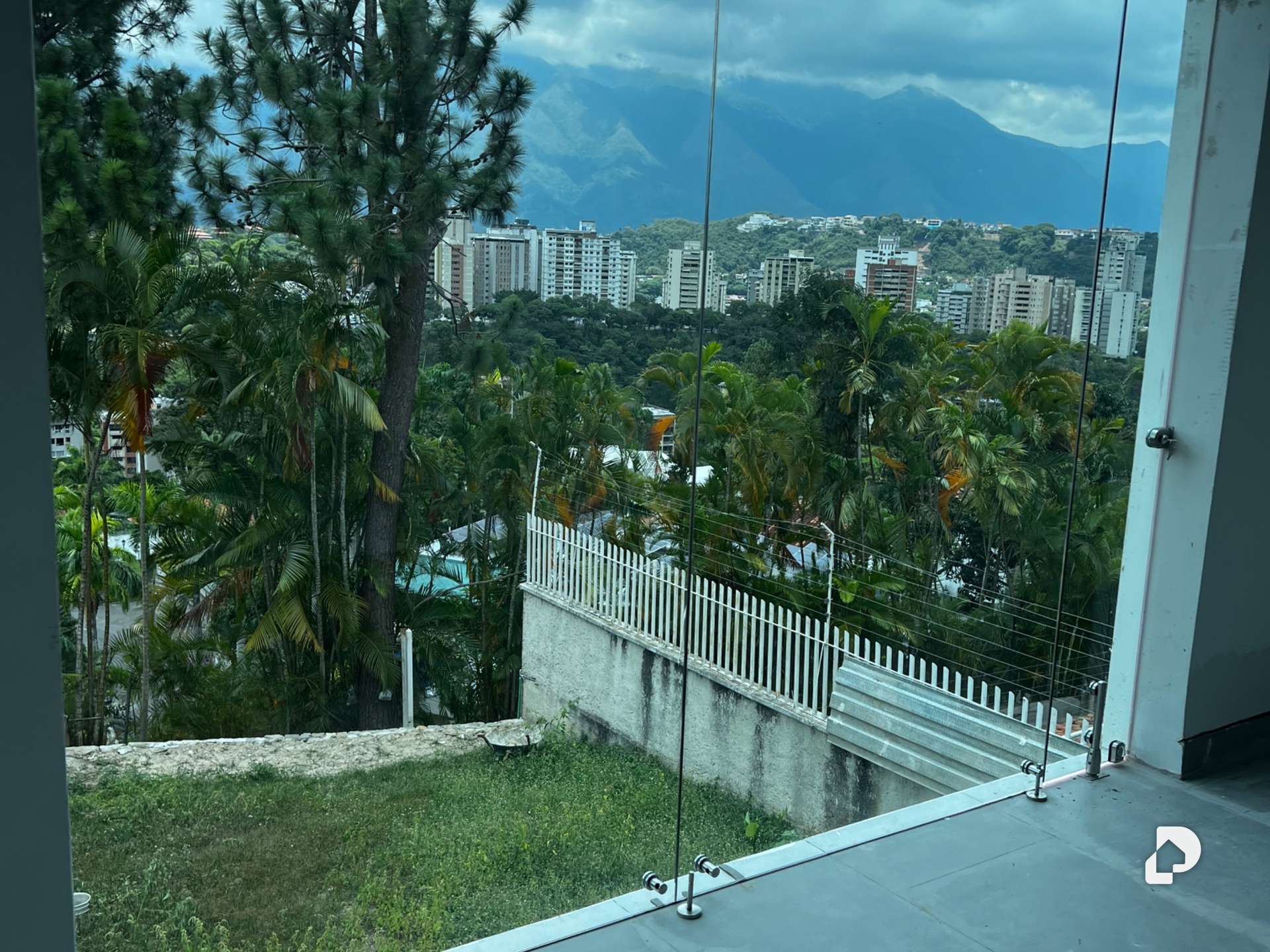 Casa en Cerro Verde, Baruta – 17