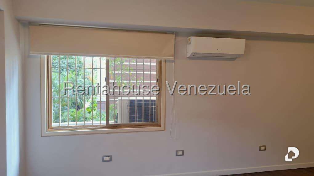 Apartamento en Campo Alegre, Caracas – 24