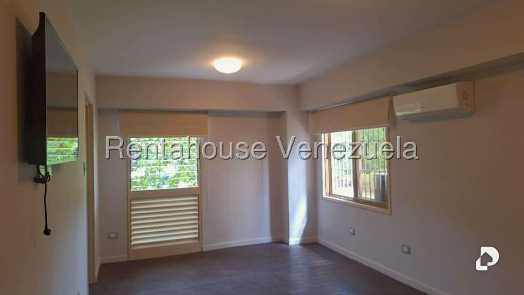 Apartamento en Campo Alegre, Caracas – 23